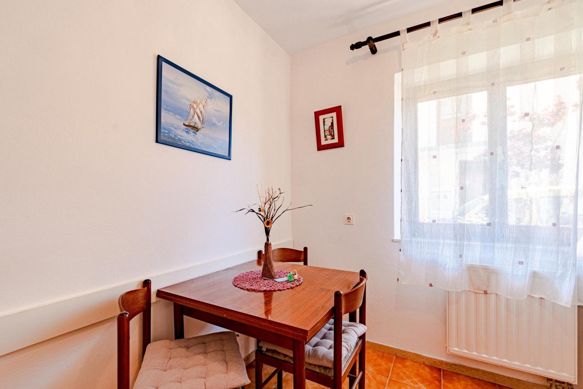 Apartments And Rooms With Parking Space Mali Ston Rom bilde